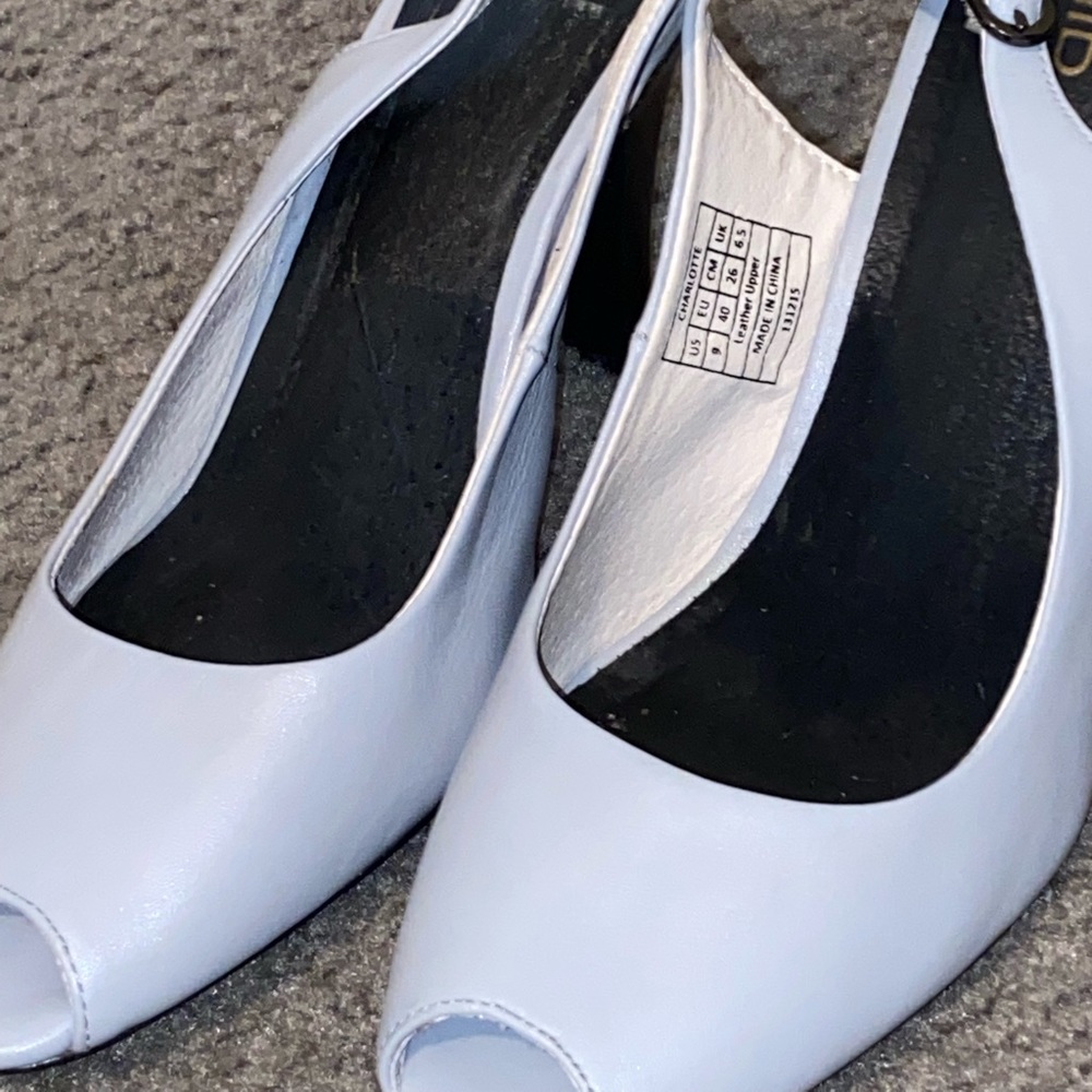 LIUID HEELS